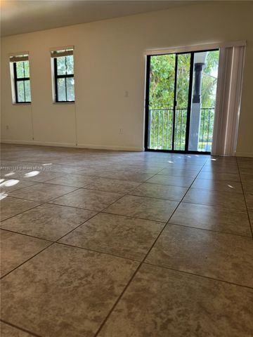 10600 NW 88th St 209, Doral, FL 33178