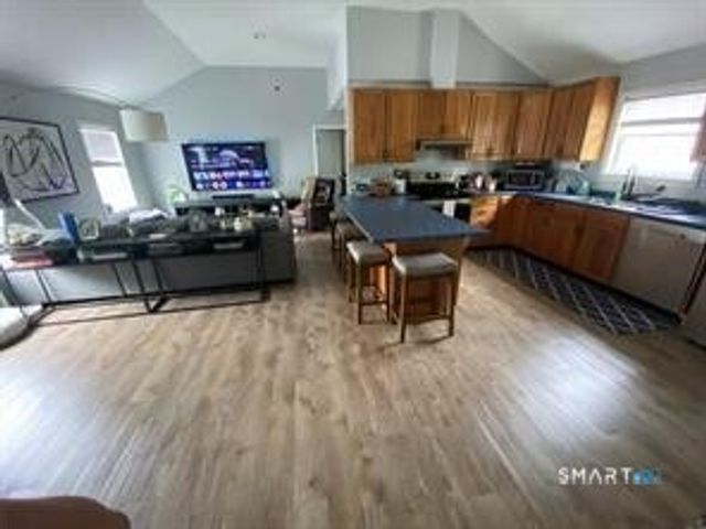 566 Black Rock Turnpike 570, Fairfield, CT 06825