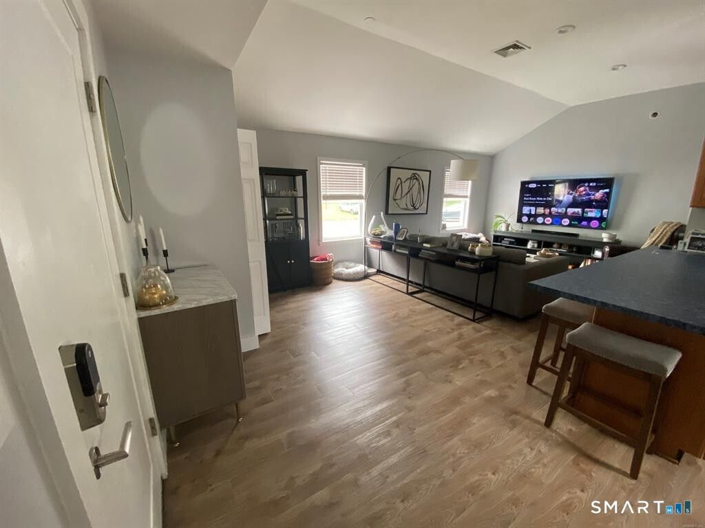 566 Black Rock Turnpike 570, Fairfield, CT 06825