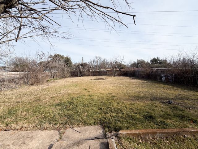 549 N 62nd Street, Waco, TX 76710