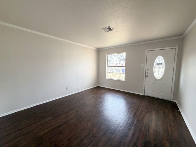 549 N 62nd Street, Waco, TX 76710