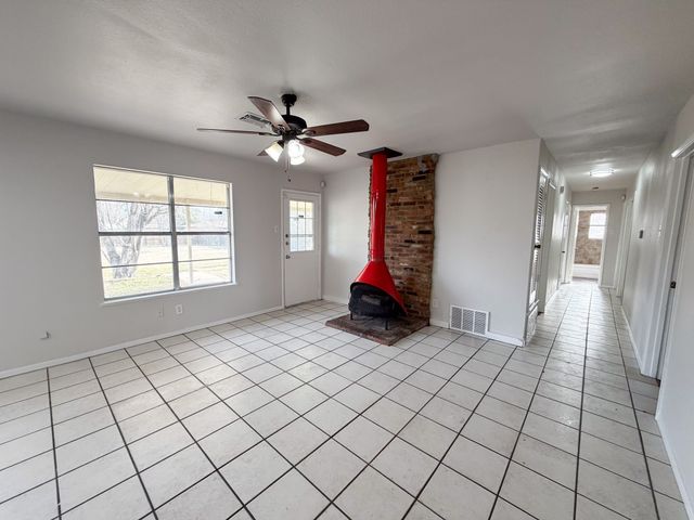 549 N 62nd Street, Waco, TX 76710