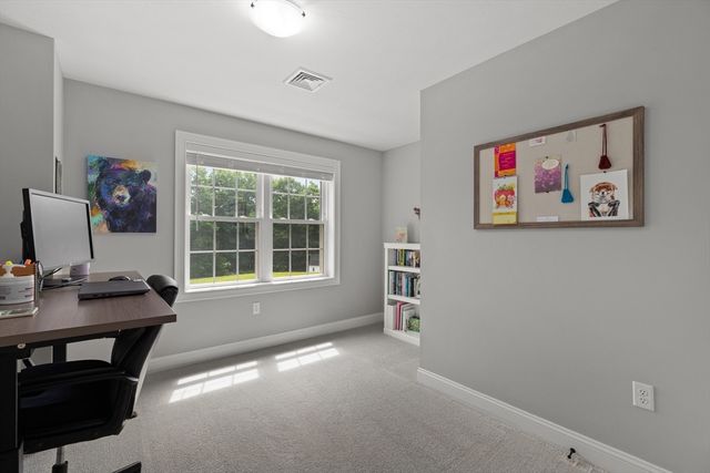 23 Hager Park Rd, Westminster, MA 01473