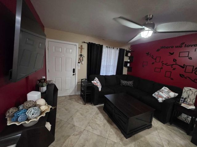 10046 WINDING LAKE Road 202, Sunrise, FL 33351
