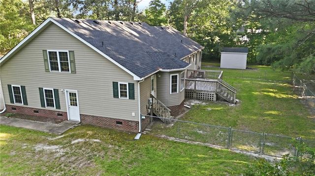 104 Robin DR, South Mills, NC 27976