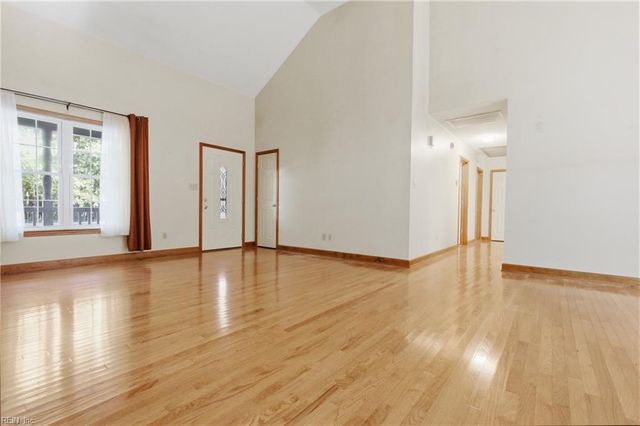 104 Robin DR, South Mills, NC 27976