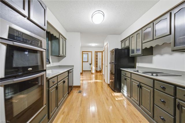 104 Robin DR, South Mills, NC 27976