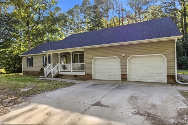 104 Robin DR, South Mills, NC 27976