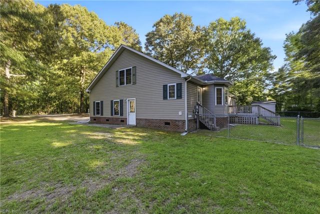 104 Robin DR, South Mills, NC 27976