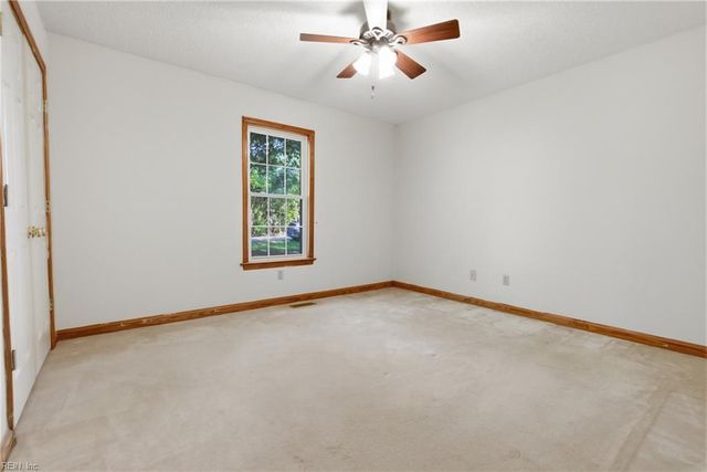 104 Robin DR, South Mills, NC 27976