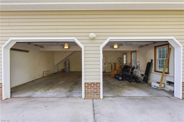 104 Robin DR, South Mills, NC 27976