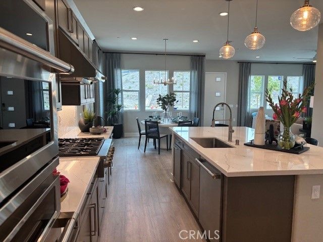 27416 Creekwood Lane, Valencia, CA 91381