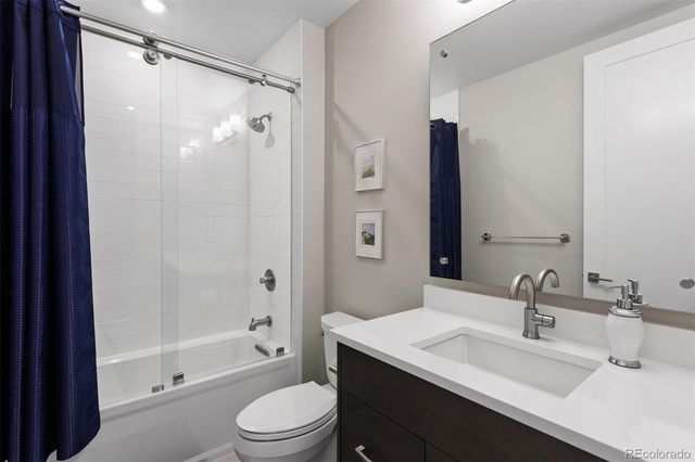 7436 Sapphire Pointe Boulevard, Castle Rock, CO 80108