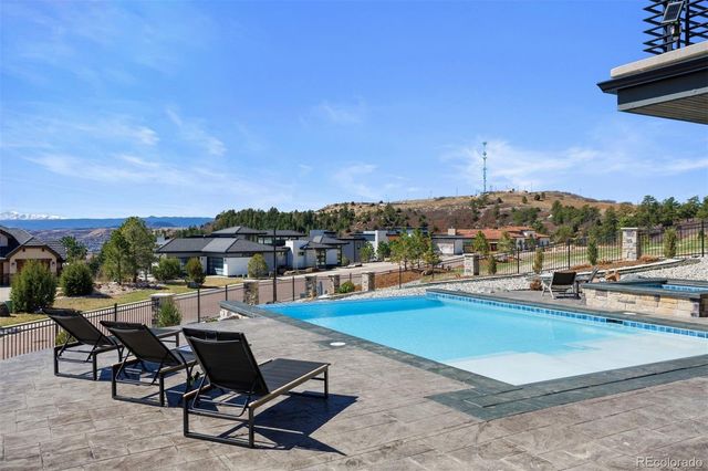 7436 Sapphire Pointe Boulevard, Castle Rock, CO 80108