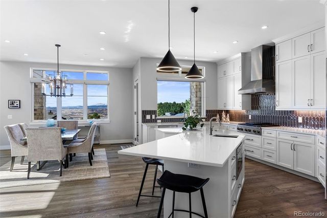 7436 Sapphire Pointe Boulevard, Castle Rock, CO 80108