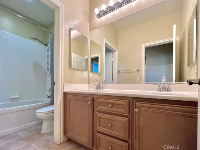 522 S Petunia Street, La Habra, CA 90631