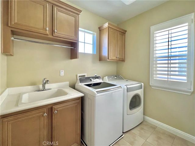 522 S Petunia Street, La Habra, CA 90631