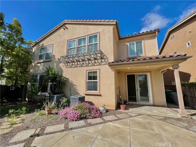 522 S Petunia Street, La Habra, CA 90631