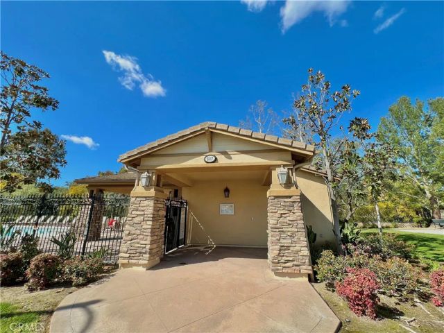 522 S Petunia Street, La Habra, CA 90631