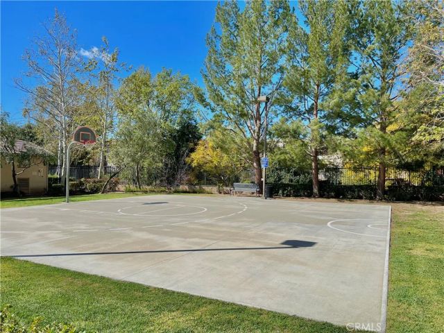 522 S Petunia Street, La Habra, CA 90631