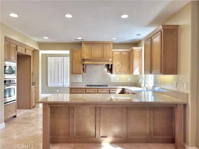 522 S Petunia Street, La Habra, CA 90631