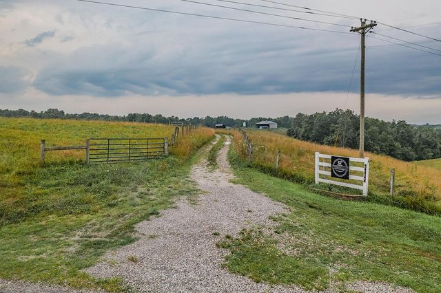 1121 Ashby Road, Lawrenceburg, KY 40342