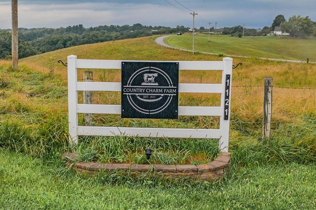 1121 Ashby Road, Lawrenceburg, KY 40342