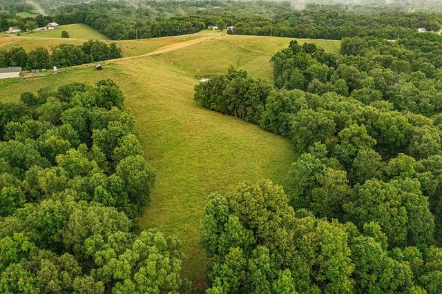 1121 Ashby Road, Lawrenceburg, KY 40342