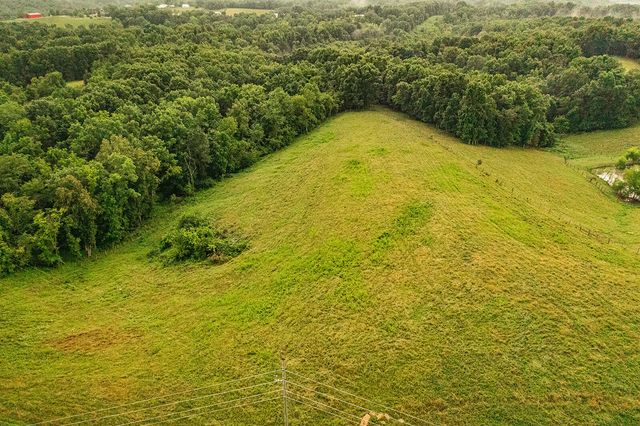 1121 Ashby Road, Lawrenceburg, KY 40342