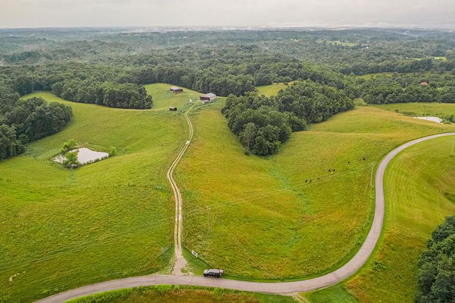 1121 Ashby Road, Lawrenceburg, KY 40342