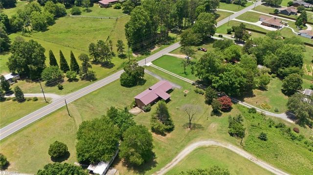 1456 Shady Grove Church Road, Winston-salem, NC 27107