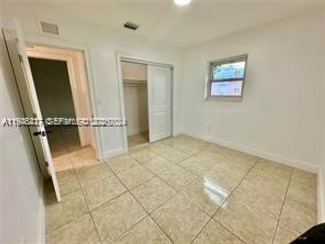 3431 NW 172nd Ter, Miami Gardens, FL 33056