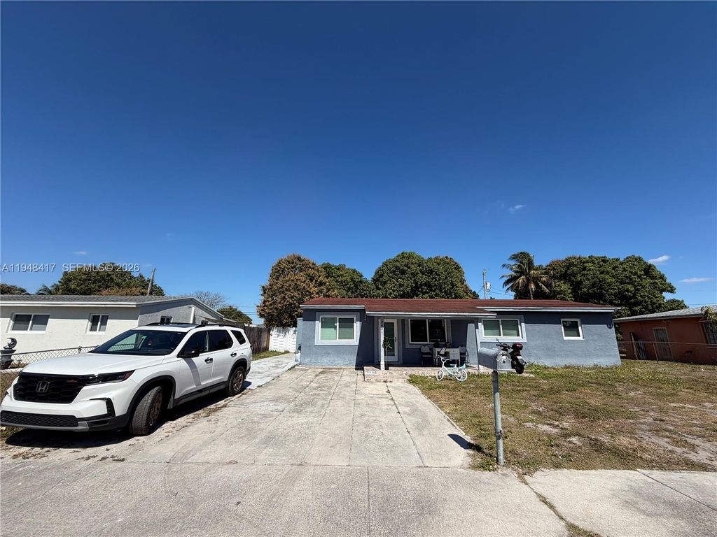 3431 NW 172nd Ter, Miami Gardens, FL 33056
