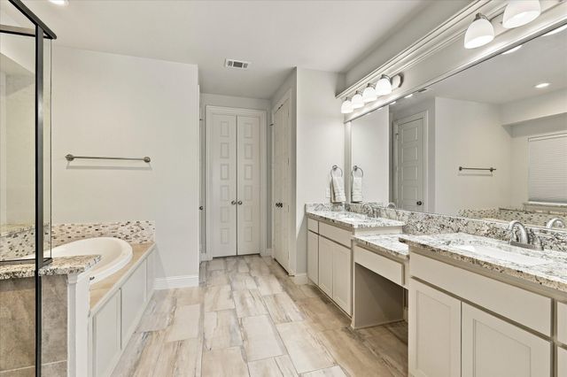113 St Elias Drive, Burleson, TX 76028