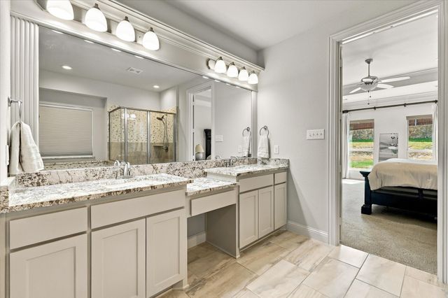 113 St Elias Drive, Burleson, TX 76028