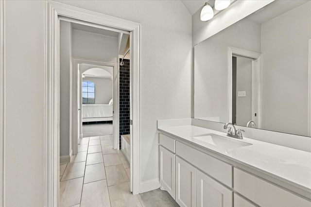 113 St Elias Drive, Burleson, TX 76028