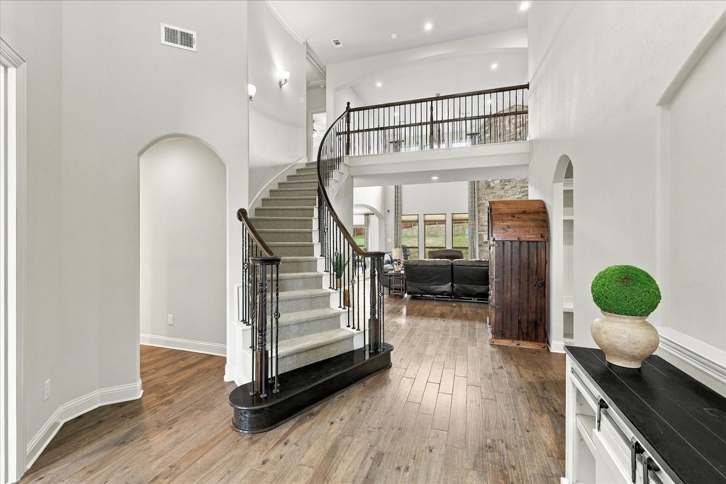 113 St Elias Drive, Burleson, TX 76028 — photo 3