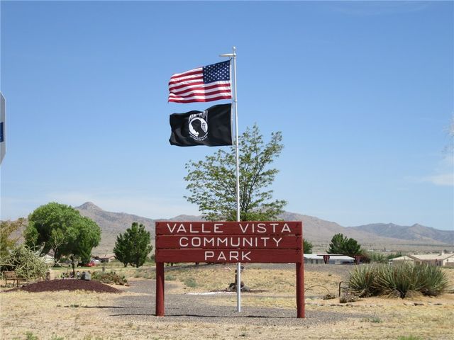 7370 E Blazed Ridge Drive, Kingman, AZ 86401