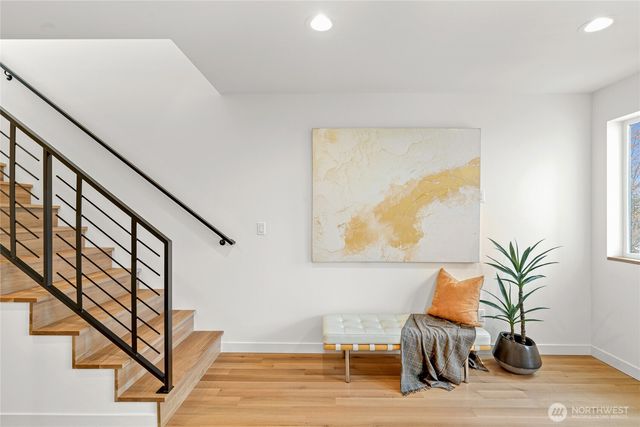 311 17th Avenue E, Seattle, WA 98112