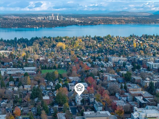 311 17th Avenue E, Seattle, WA 98112