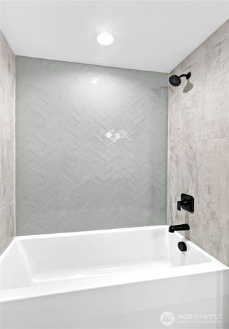 311 17th Avenue E, Seattle, WA 98112