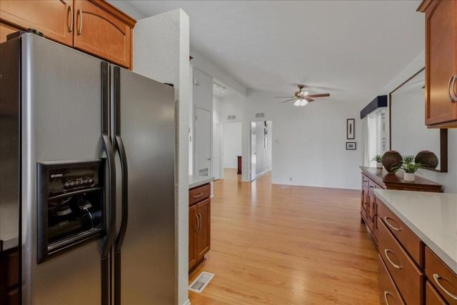 32 Coble Drive, Cathedral City, CA 92234