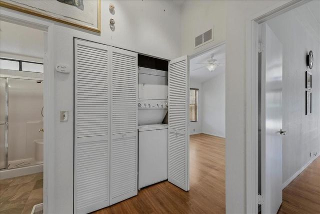 32 Coble Drive, Cathedral City, CA 92234