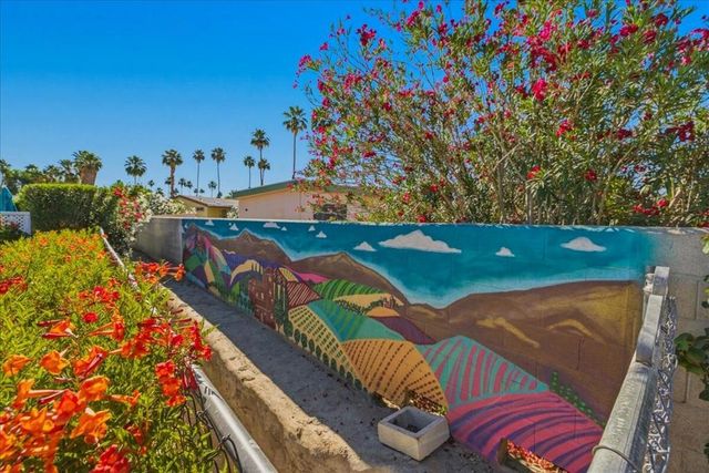 32 Coble Drive, Cathedral City, CA 92234