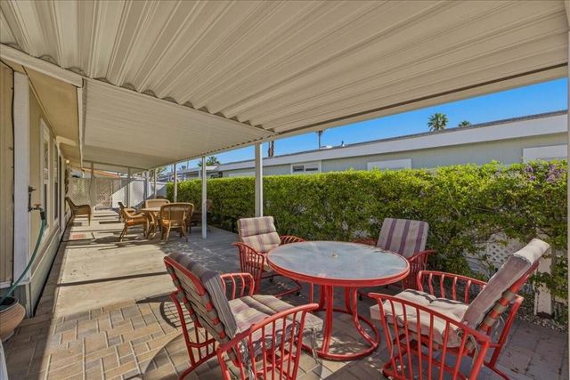 32 Coble Drive, Cathedral City, CA 92234