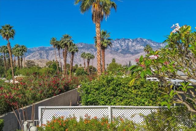 32 Coble Drive, Cathedral City, CA 92234