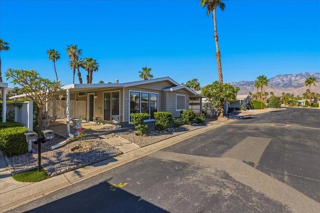 32 Coble Drive, Cathedral City, CA 92234