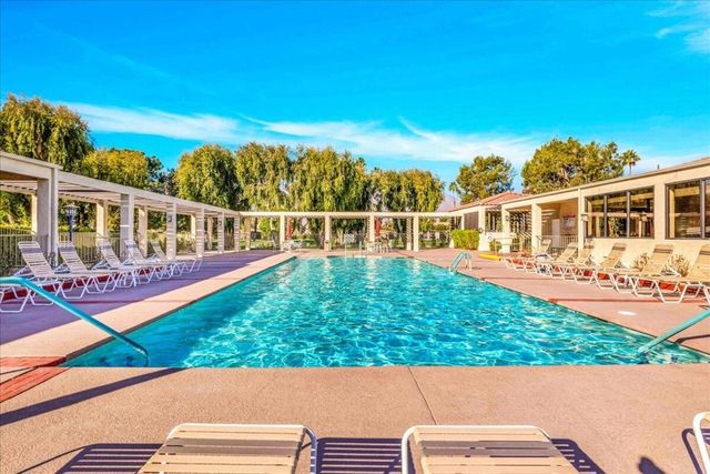 32 Coble Drive, Cathedral City, CA 92234