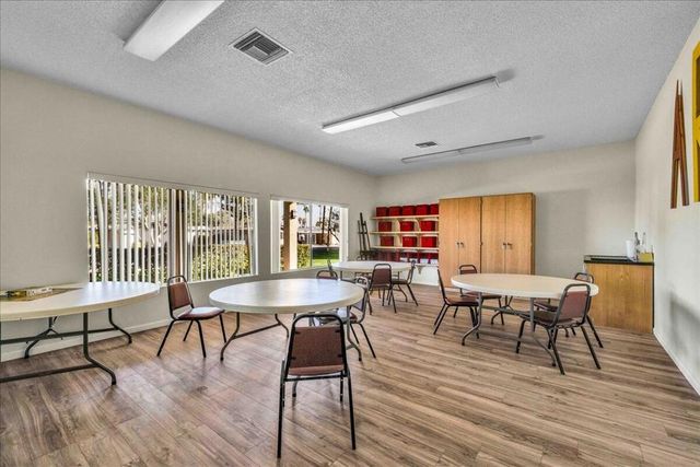 32 Coble Drive, Cathedral City, CA 92234