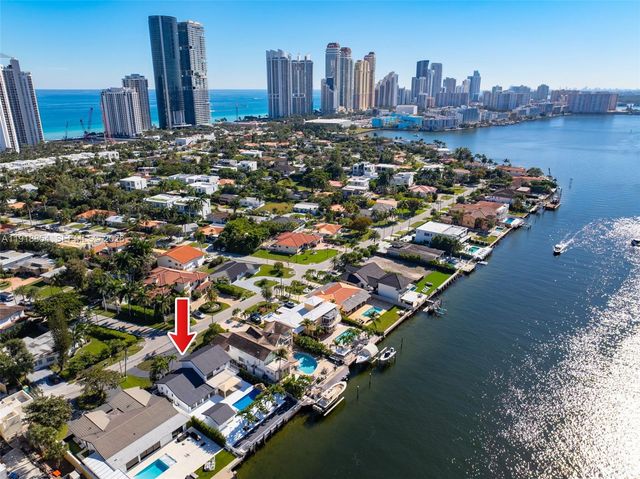 19140 N Bay Rd, Sunny Isles Beach, FL 33160